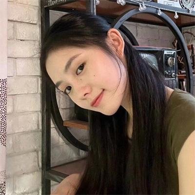 艾莉莎‧施莱辛格:战妆